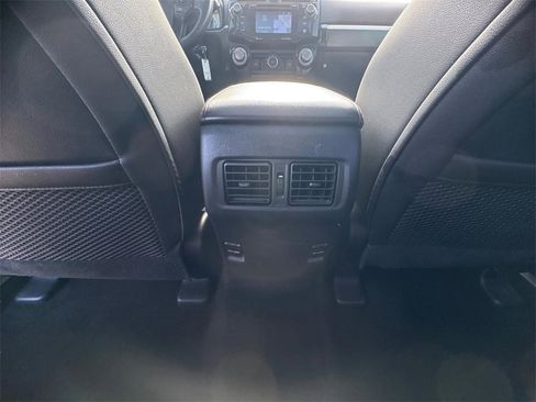 Used 2018 Toyota 4Runner TRD Off-Road Premium image 11