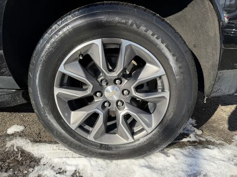 Used 2023 Chevrolet Suburban LS w/ Driver Alert Package image 18