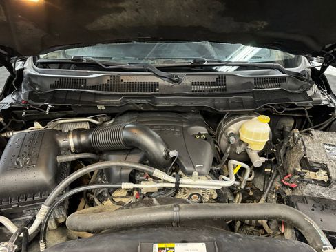 Used 2017 RAM 1500 Sport image 8