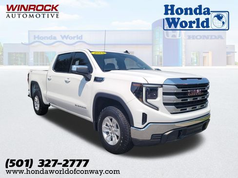 Used 2025 GMC Sierra 1500 SLE AWD/4WD image 1