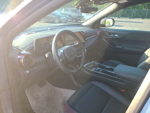 Used 2026 Chevrolet Equinox RS w/ Convenience Package III AWD/4WD image 9