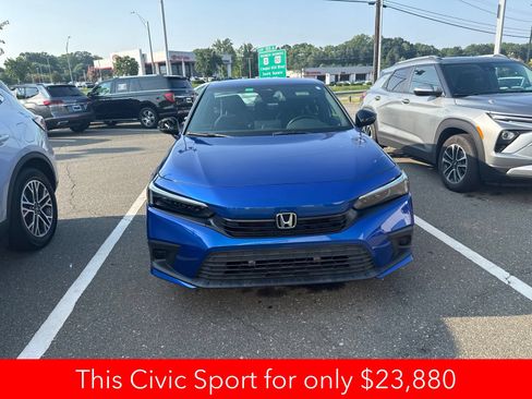 Used 2023 Honda Civic Sport image 3