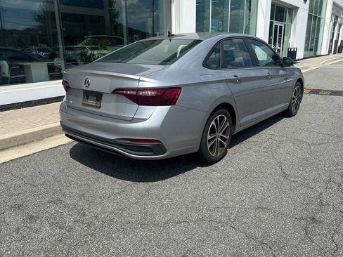 Used 2023 Volkswagen Jetta Sport FWD image 7