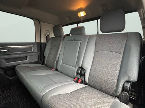 Used 2018 RAM 2500 Big Horn w/ Harvest Edition image 30