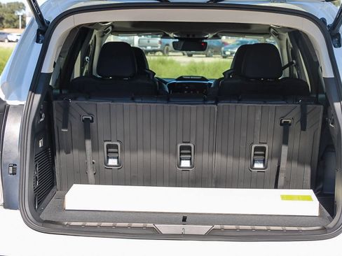 New 2025 Subaru Ascent Limited image 25