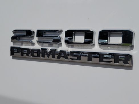 Used 2023 RAM ProMaster 2500 FWD image 11