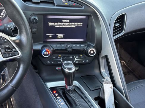 Used 2015 Chevrolet Corvette Z06 w/ 2LZ Preferred Equipment Group image 3