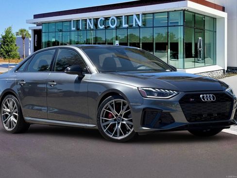 Used 2021 Audi S4 Premium Plus w/ Premium Plus Package AWD/4WD image 2