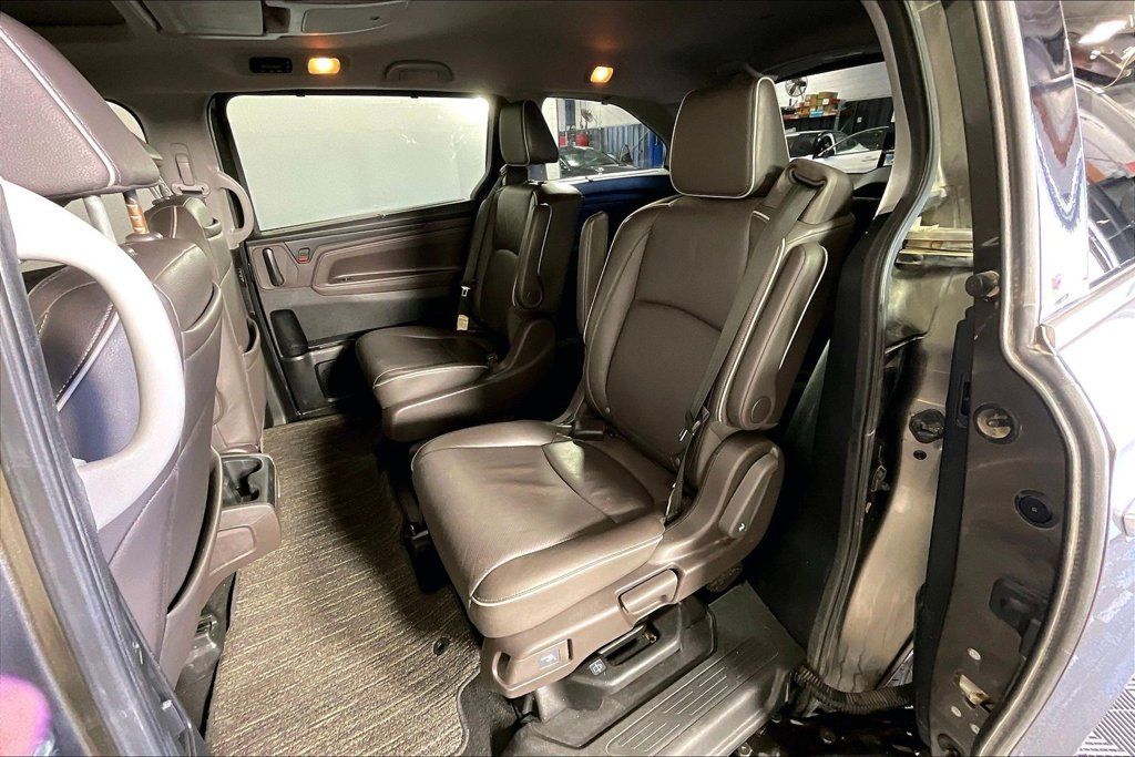 Used 2022 Honda Odyssey Elite image 34