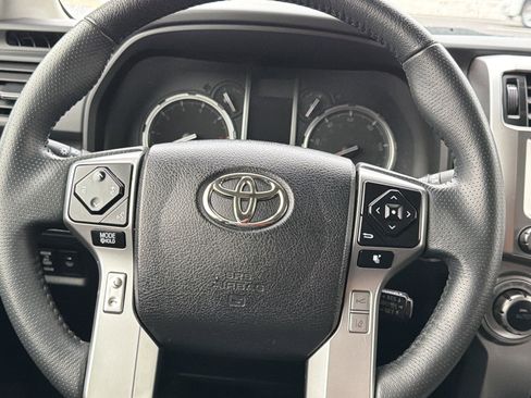 Used 2022 Toyota 4Runner Limited image 14