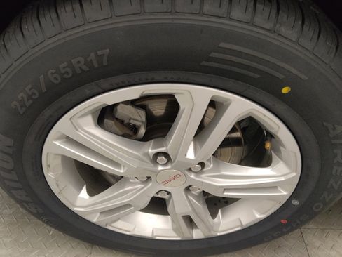 Used 2022 GMC Terrain SLE w/ Driver Convenience Package image 31