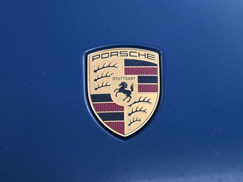 Used 2025 Porsche Cayenne E-Hybrid Coupe image 34