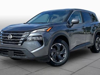 Certified 2025 Nissan Rogue SV