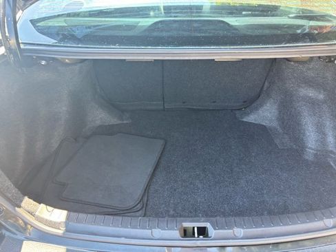 Used 2013 Toyota Corolla S image 11