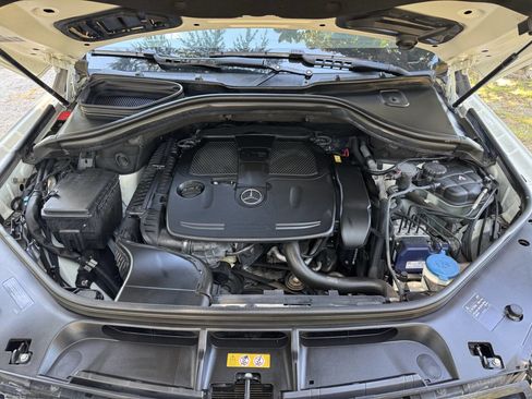 Used 2013 Mercedes-Benz ML 350 4MATIC image 29