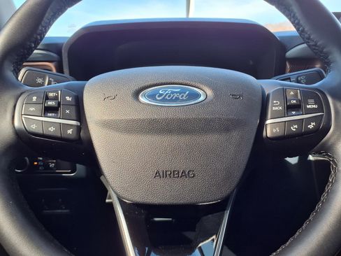 Used 2023 Ford Maverick Lariat w/ Lariat Luxury Package image 14