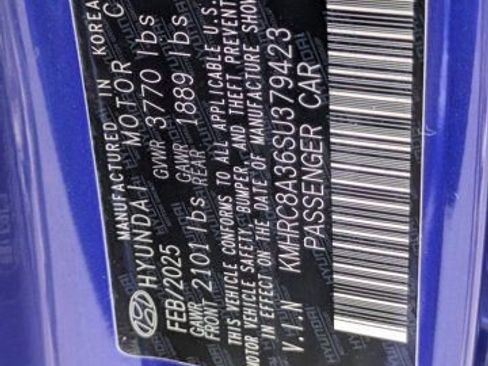 Used 2025 Hyundai Venue SEL FWD image 35