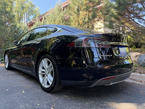 Used 2015 Tesla Model S 85D AWD/4WD image 8