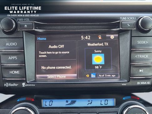 Used 2017 Toyota RAV4 XLE w/ Plus Special Value Package FWD image 17