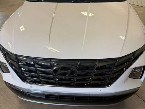 Used 2023 Hyundai Tucson Limited AWD/4WD image 4