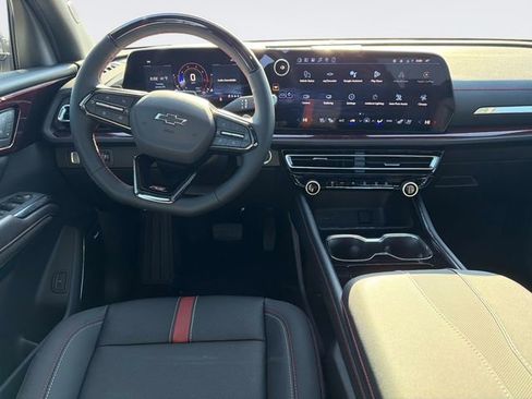 New 2026 Chevrolet Traverse RS image 18