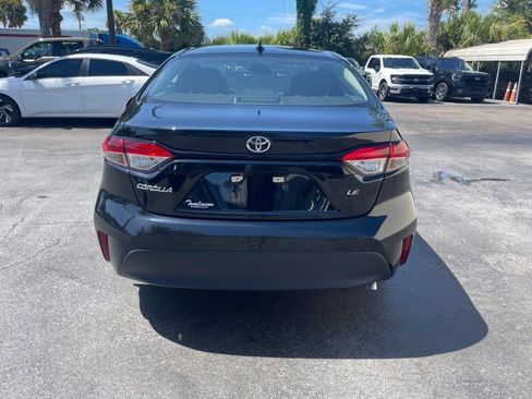 Used 2026 Toyota Corolla LE FWD image 4