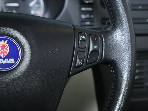 Used 2005 Saab 9-3 Linear FWD image 25