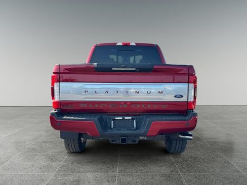 Used 2018 Ford F250 Platinum w/ Platinum Ultimate Package AWD/4WD image 5