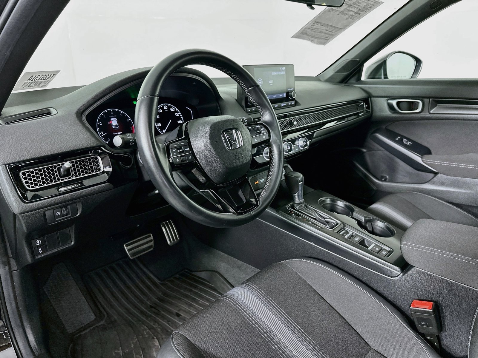 Used 2024 Honda Civic Sport image 9