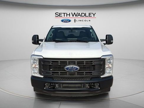 Used 2025 Ford F250 XL image 2