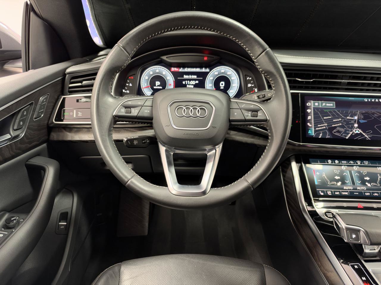 Used 2021 Audi Q8 Prestige AWD/4WD image 27