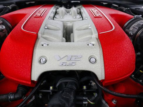 Used 2022 Ferrari 812 GTS RWD image 62