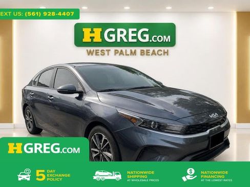 Used 2022 Kia Forte LXS w/ LXS Technology Package FWD image 1