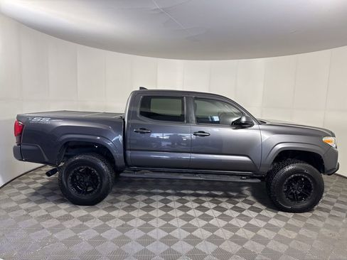 Used 2019 Toyota Tacoma SR w/ SR Convenience Package RWD image 6