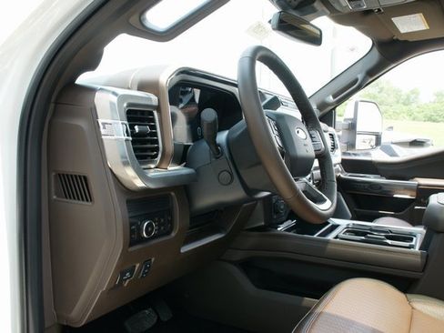 New 2025 Ford F350 King Ranch w/ Chrome Package image 21