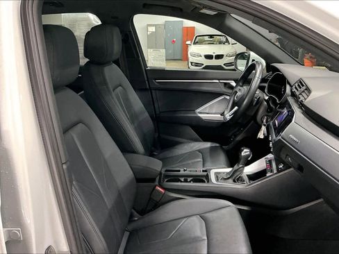 Used 2022 Audi Q3 2.0T Premium image 10