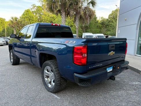 Used 2018 Chevrolet Silverado 1500 LT w/ All Star Edition AWD/4WD image 3