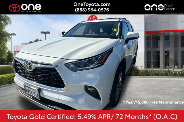 Certified 2021 Toyota Highlander Platinum AWD/4WD image 1