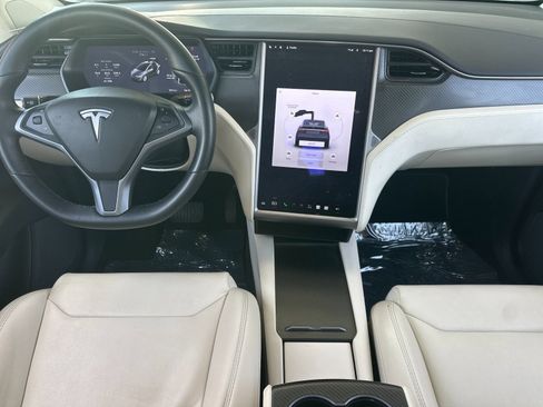 Used 2018 Tesla Model X 75D AWD/4WD image 13