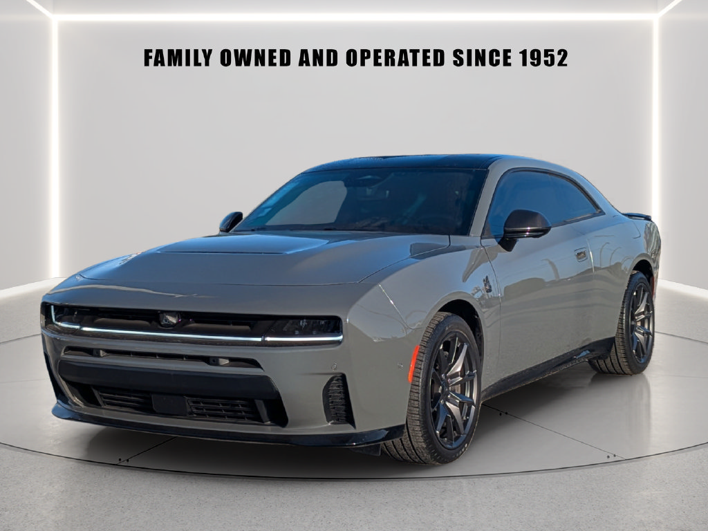 Used 2026 Dodge Charger Scat Pack AWD/4WD image 2
