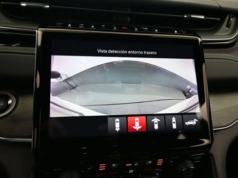 Used 2024 Jeep Grand Cherokee Overland w/ Adv Protech Group III image 22