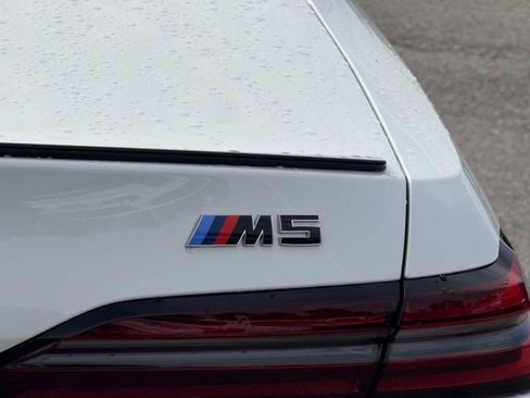 New 2026 BMW M5 w/ Executive Package image 39