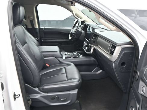 Used 2024 Ford Expedition Max XLT AWD/4WD image 11