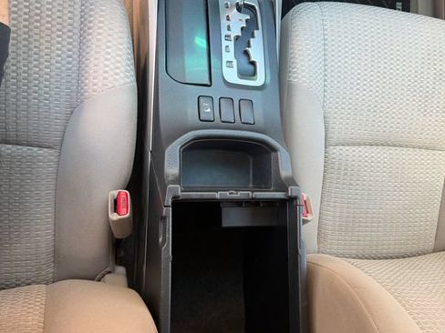 Used 2008 Toyota 4Runner SR5 AWD/4WD image 35