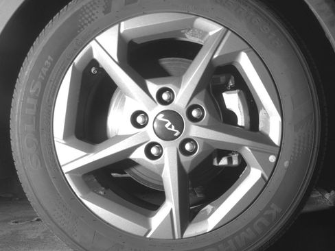 Used 2025 Kia K4 LXS image 13