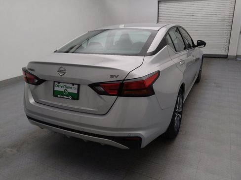 Used 2024 Nissan Altima 2.5 SV image 7
