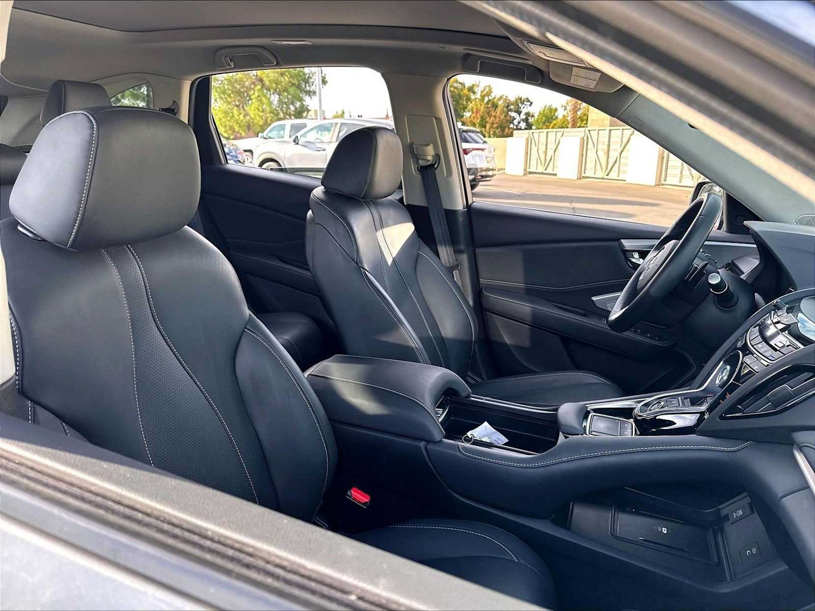 Used 2023 Acura RDX w/ Technology Package FWD image 11