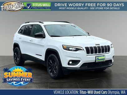 Used 2023 Jeep Cherokee Altitude Lux