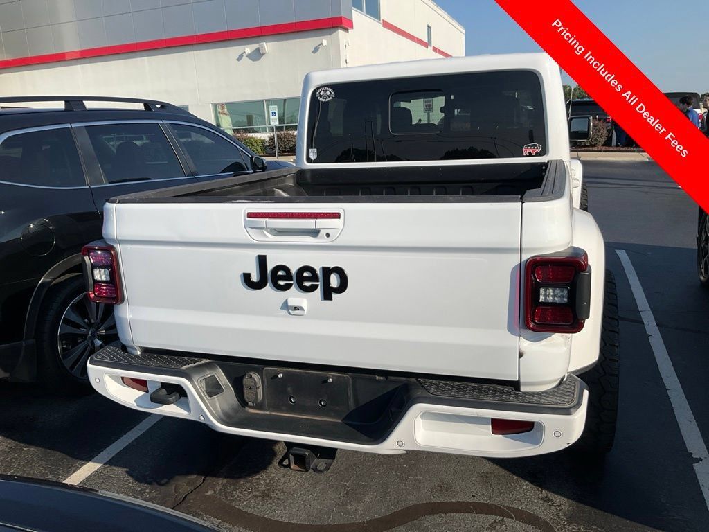 Used 2021 Jeep Gladiator Overland AWD/4WD image 6