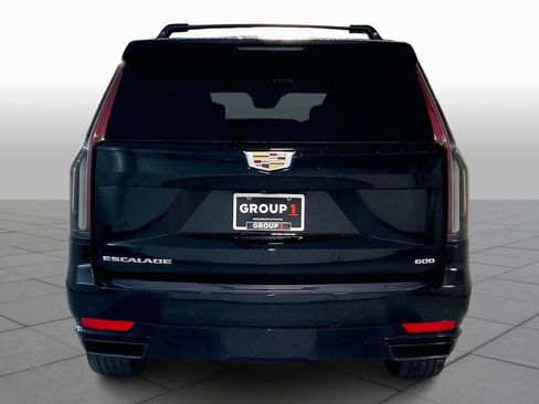 Used 2023 Cadillac Escalade Sport Platinum image 2
